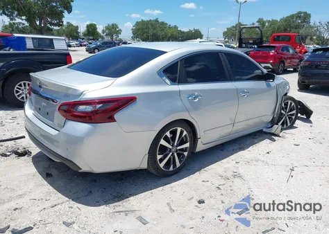 2017 Nissan Altima 2.5 Sr из США, поврежденный, VIN 1N4AL3APXHC133101